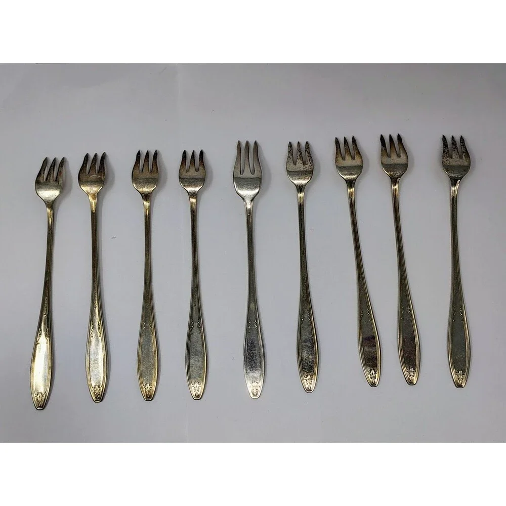 Oneida Rosemary Rockford Silverplate Set Of 9 Cocktail Forks Art Deco MCM